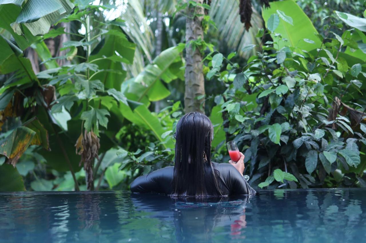 Satya Boutique Resort & Spa Vijay Nagar Beach Экстерьер фото